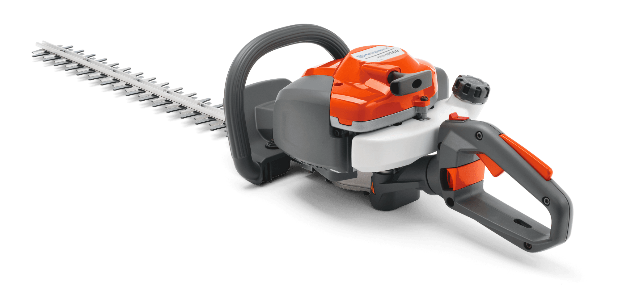 The low-noise engine design provides a more pleasant working environment and less disturbance for neighbours. image